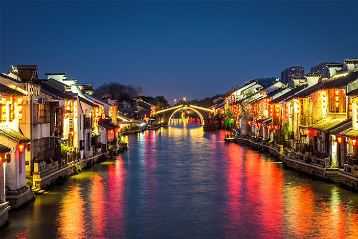 一站式亮化服務(wù)，讓你的景區(qū)瞬間變身網(wǎng)紅打卡地！